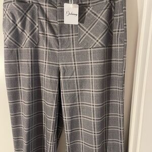 Duchamp Women's Gray Plaid Trousers